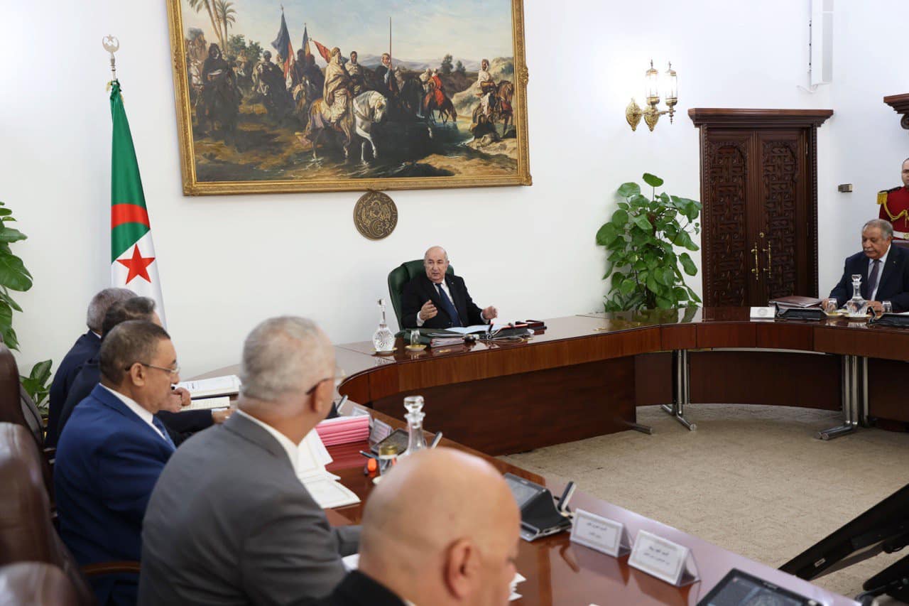 مجلس الوزراء الموافقة على النظام التعويضي للإمام