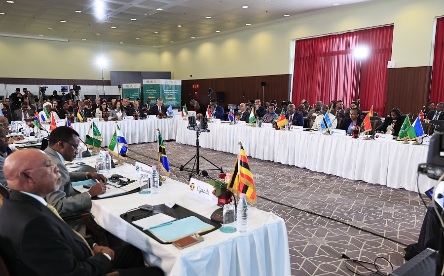 وزير الخارجية مسار وهران 2024