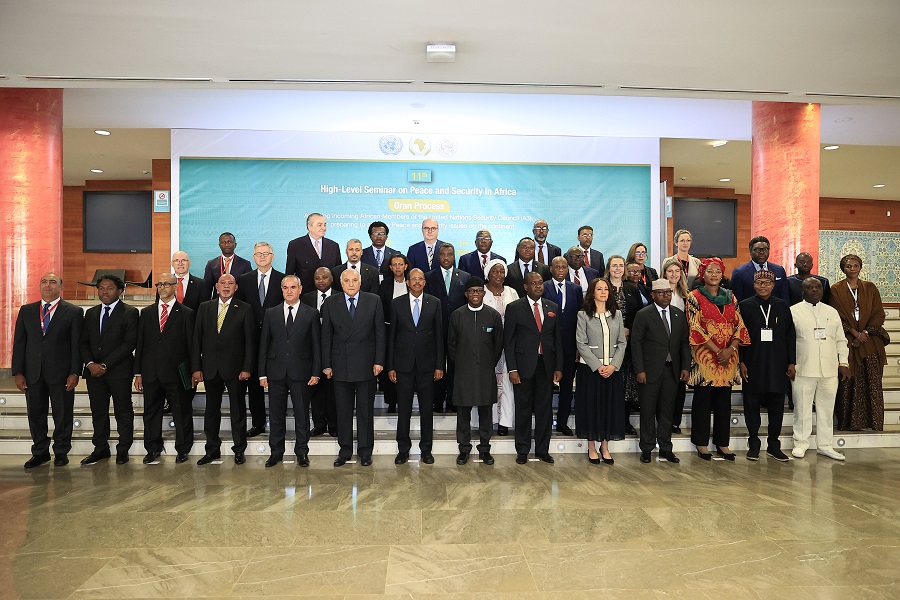 وزير الخارجية مسار وهران 2024