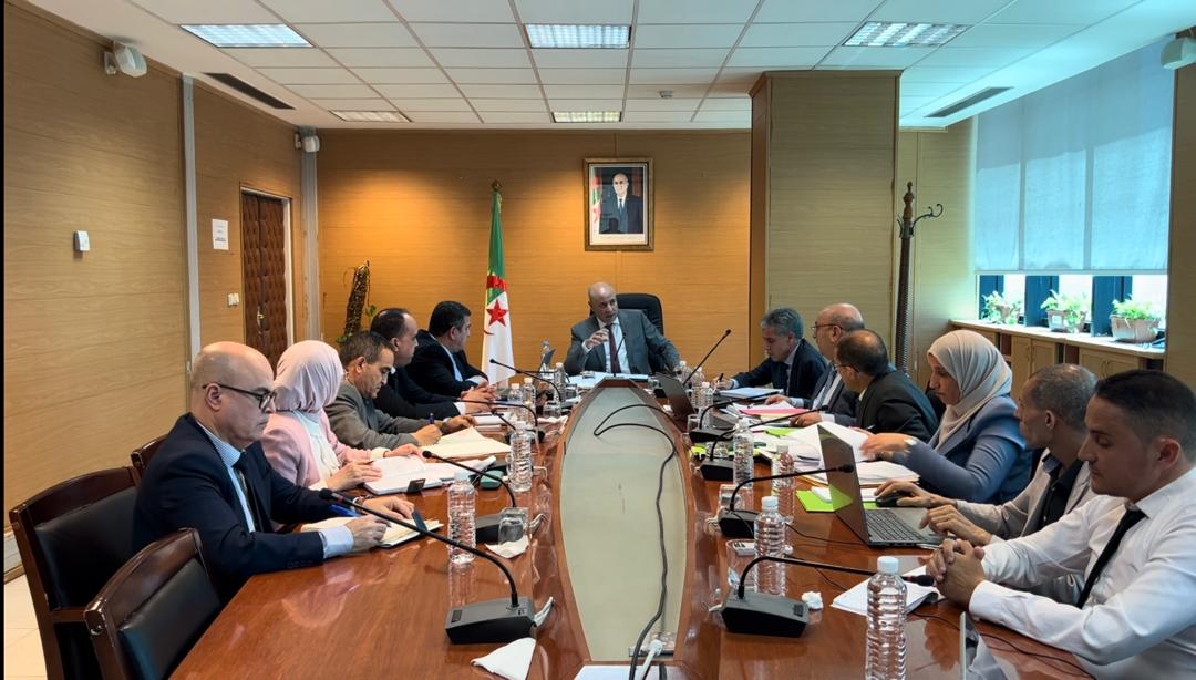 وزير التجارة