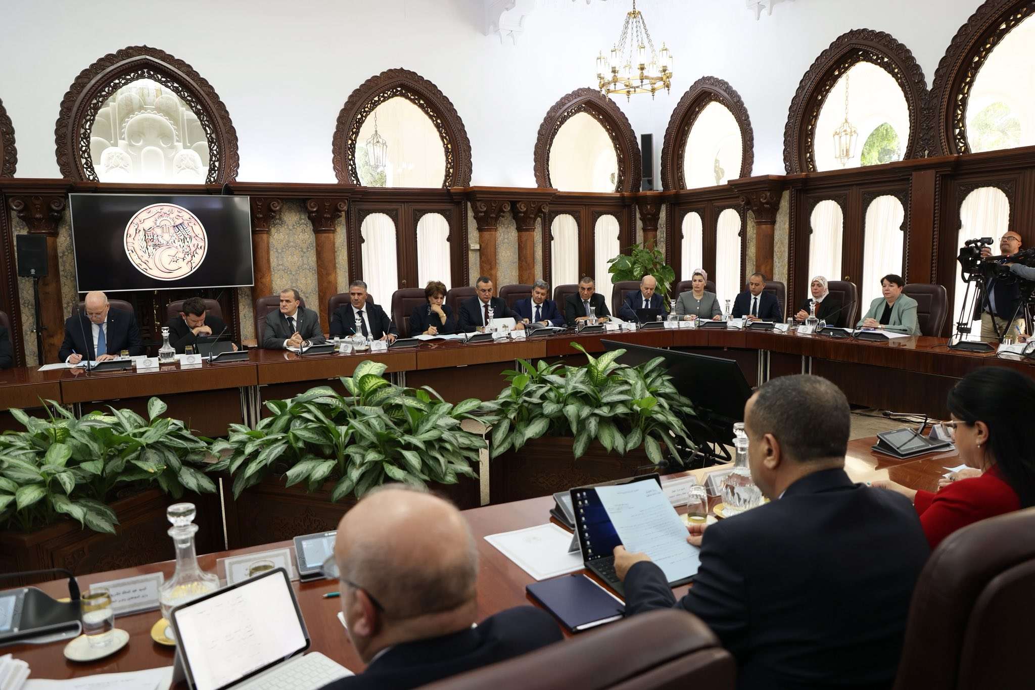 مجلس الوزراء