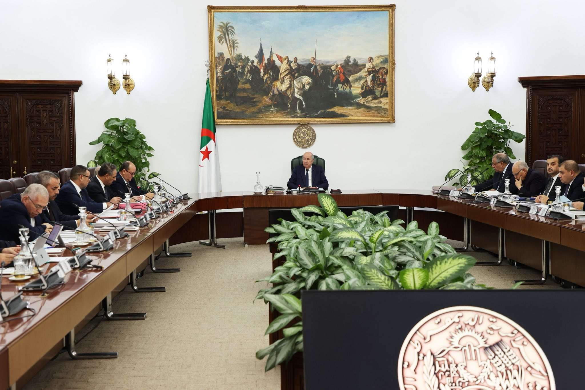 مجلس الوزراء