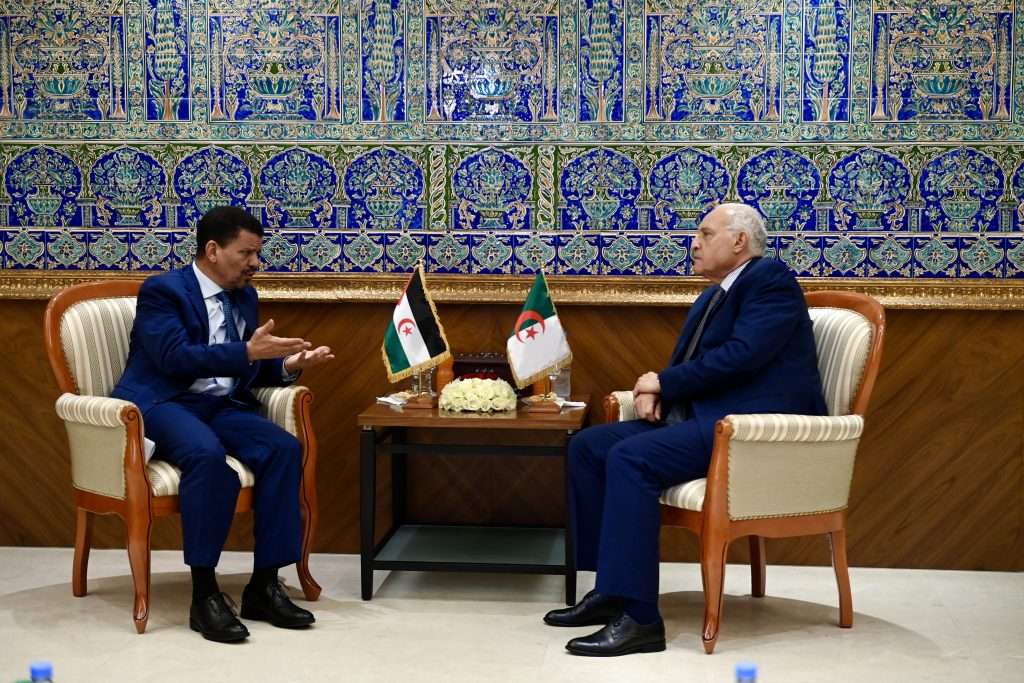 عطاف الصحراء الغربية