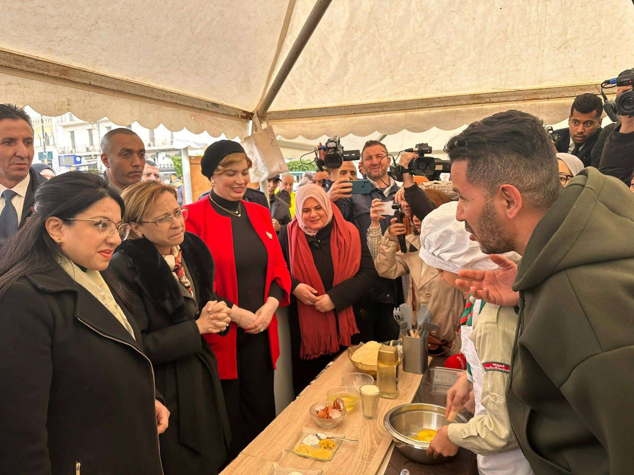 وزيرة التجارة الداخلية