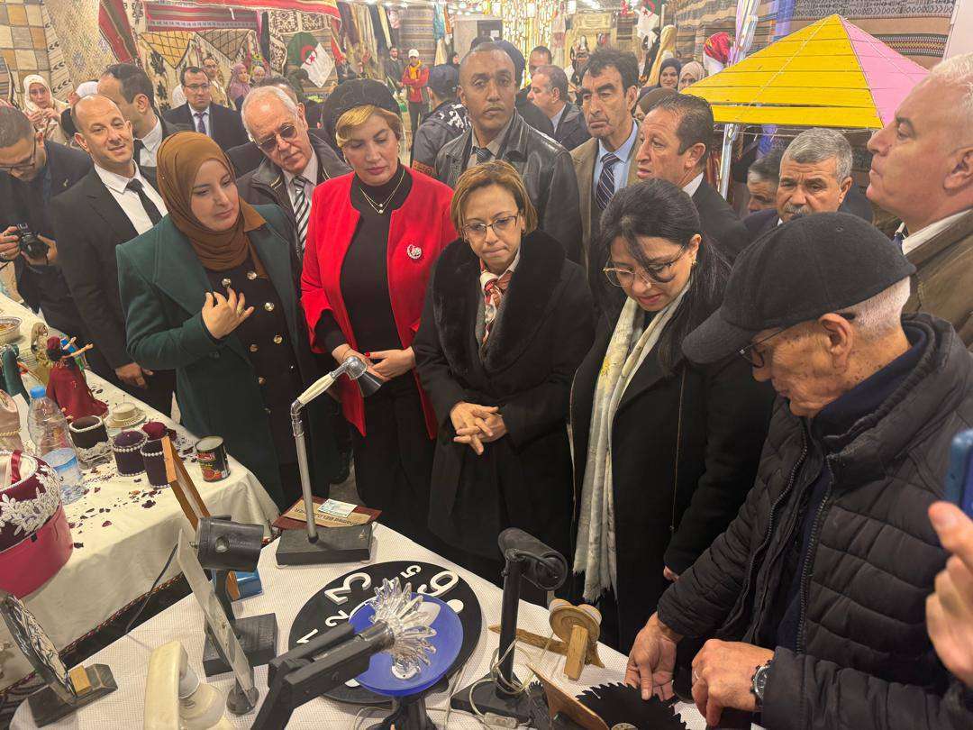 وزيرة التضامن مولوجي