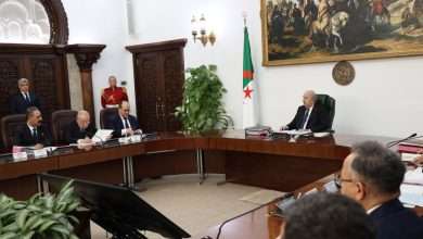 تبون مجلس الوزراء