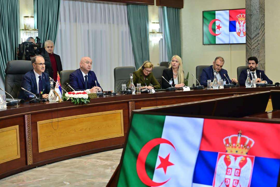 الوزير الأول الجزائر صربيا