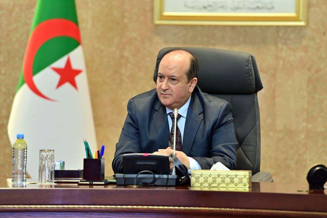 الوزير الأول سيفي غريب اجتماع الحكومة