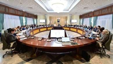 الوزير الأول سيفي غريب اجتماع الحكومة