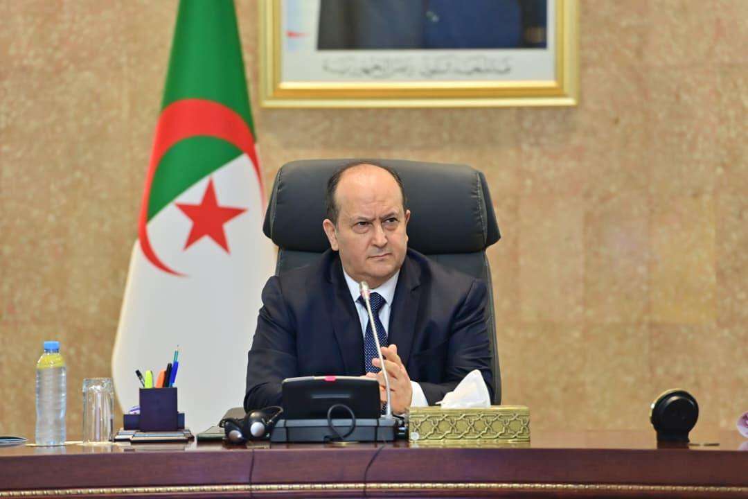 الوزير الأول سيفي غريب اجتماع الحكومة