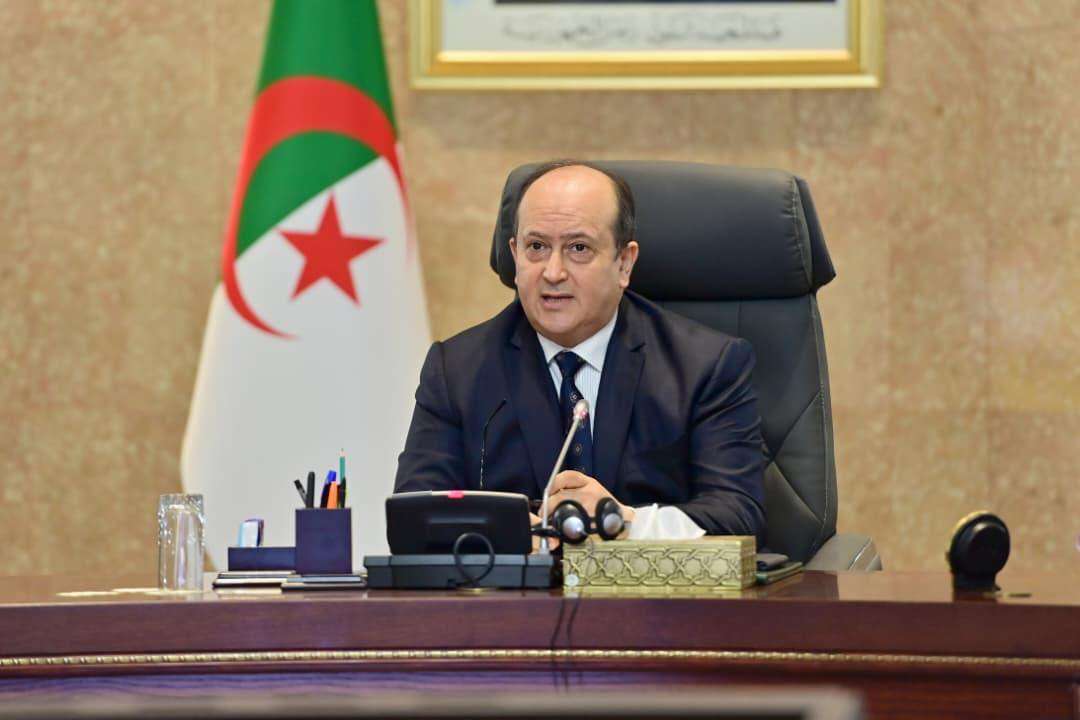 الوزير الأول سيفي غريب اجتماع الحكومة