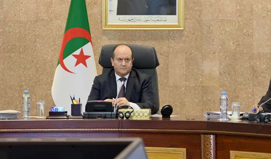 الوزير الأول سيفي غريب اجتماع الحكومة