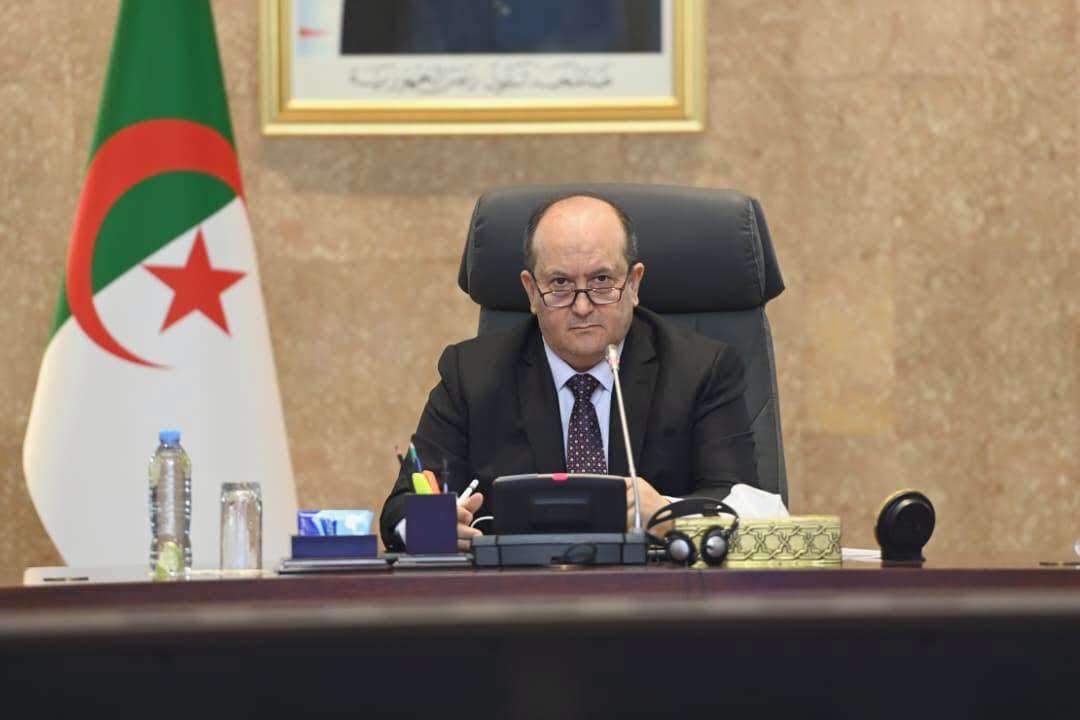 الوزير الأول سيفي غريب اجتماع الحكومة