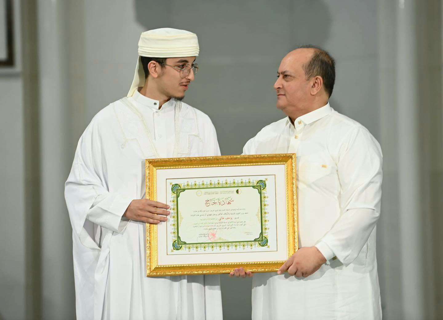 الوزير الأول المولد النبوي