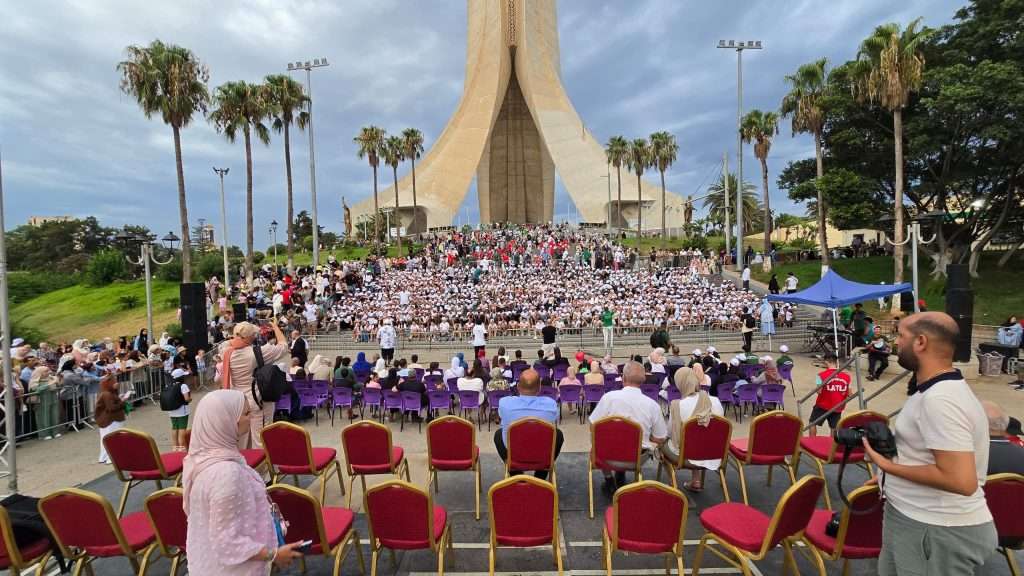 وزارة الشباب أبناء الجالية مقام الشهيد