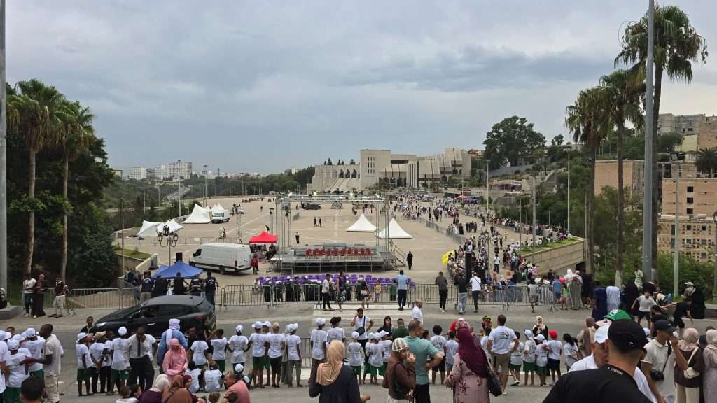 وزارة الشباب أبناء الجالية مقام الشهيد