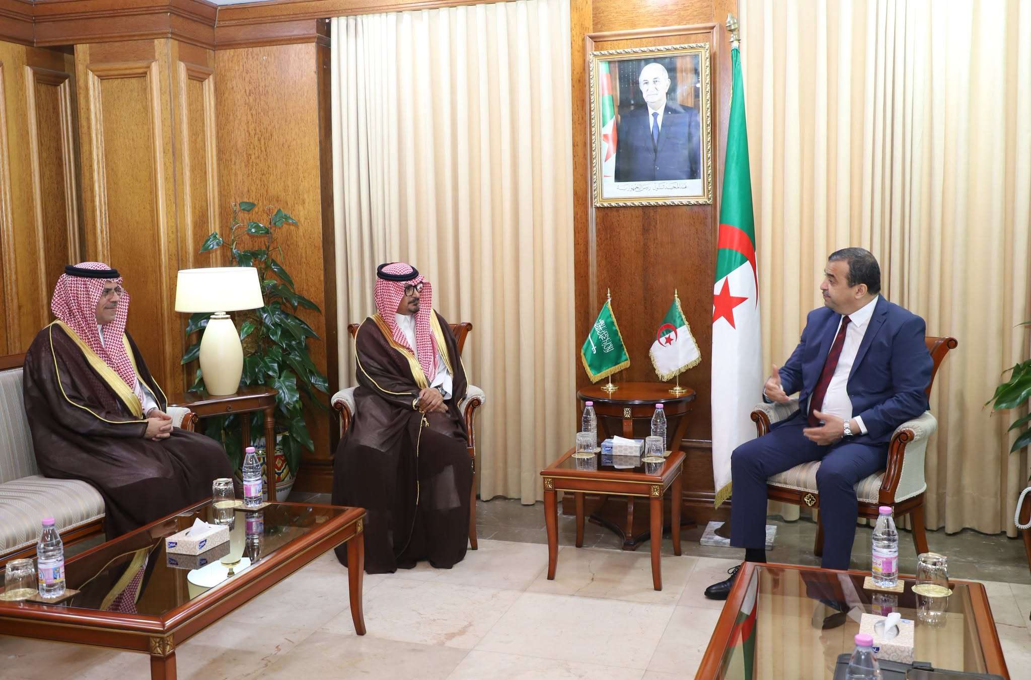 أبونيان القابضة محمد عرقاب
