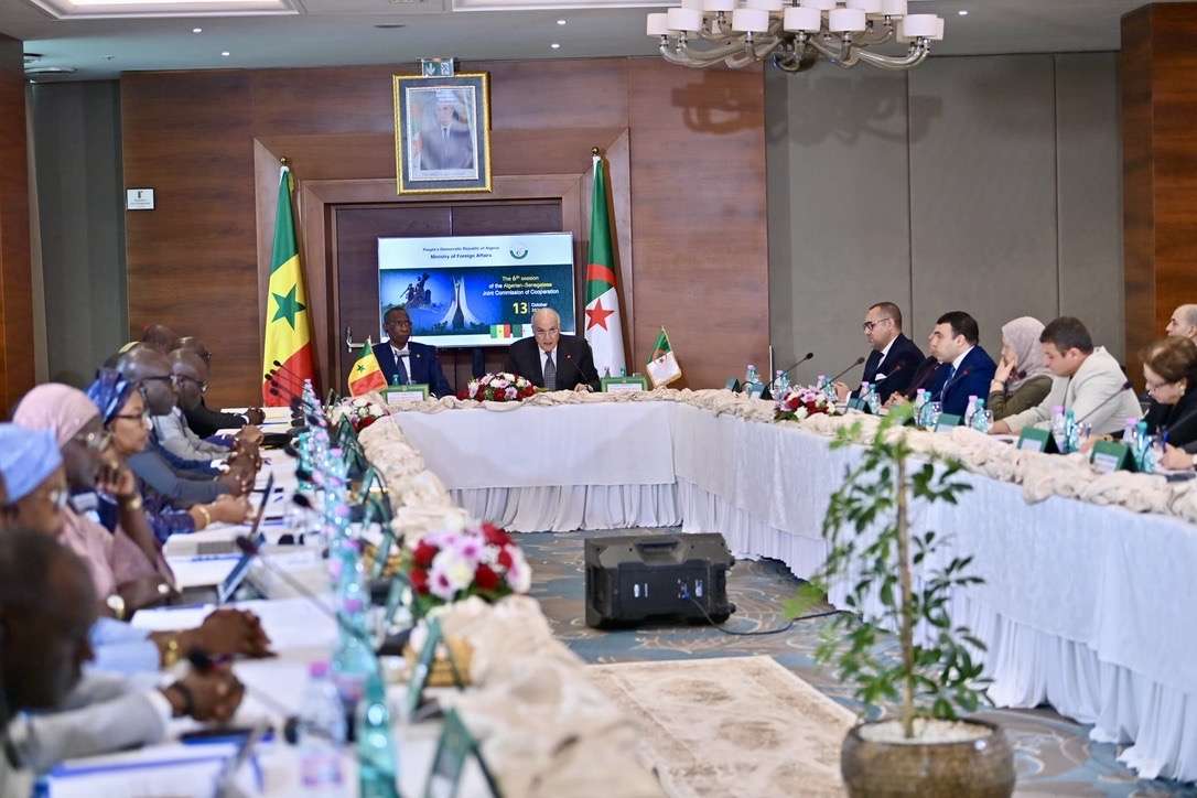 وزير الخارجية أحمد عطاف الجزائر السنغال