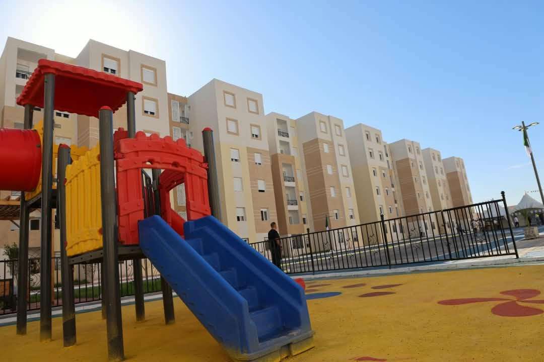 وزير السكن عدل 3