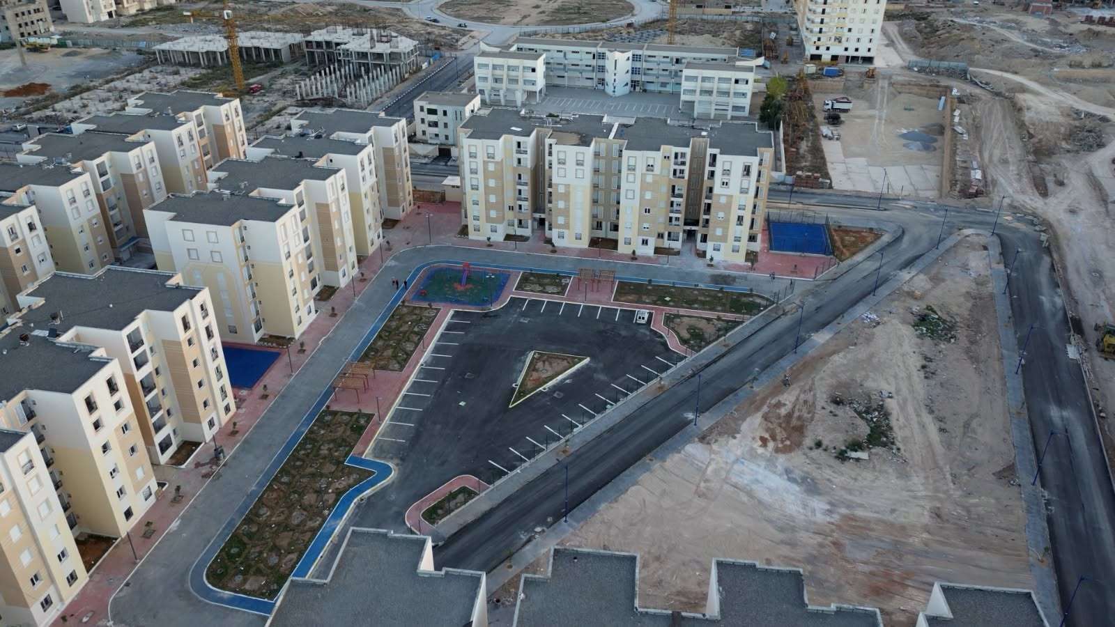 وزير السكن عدل 3