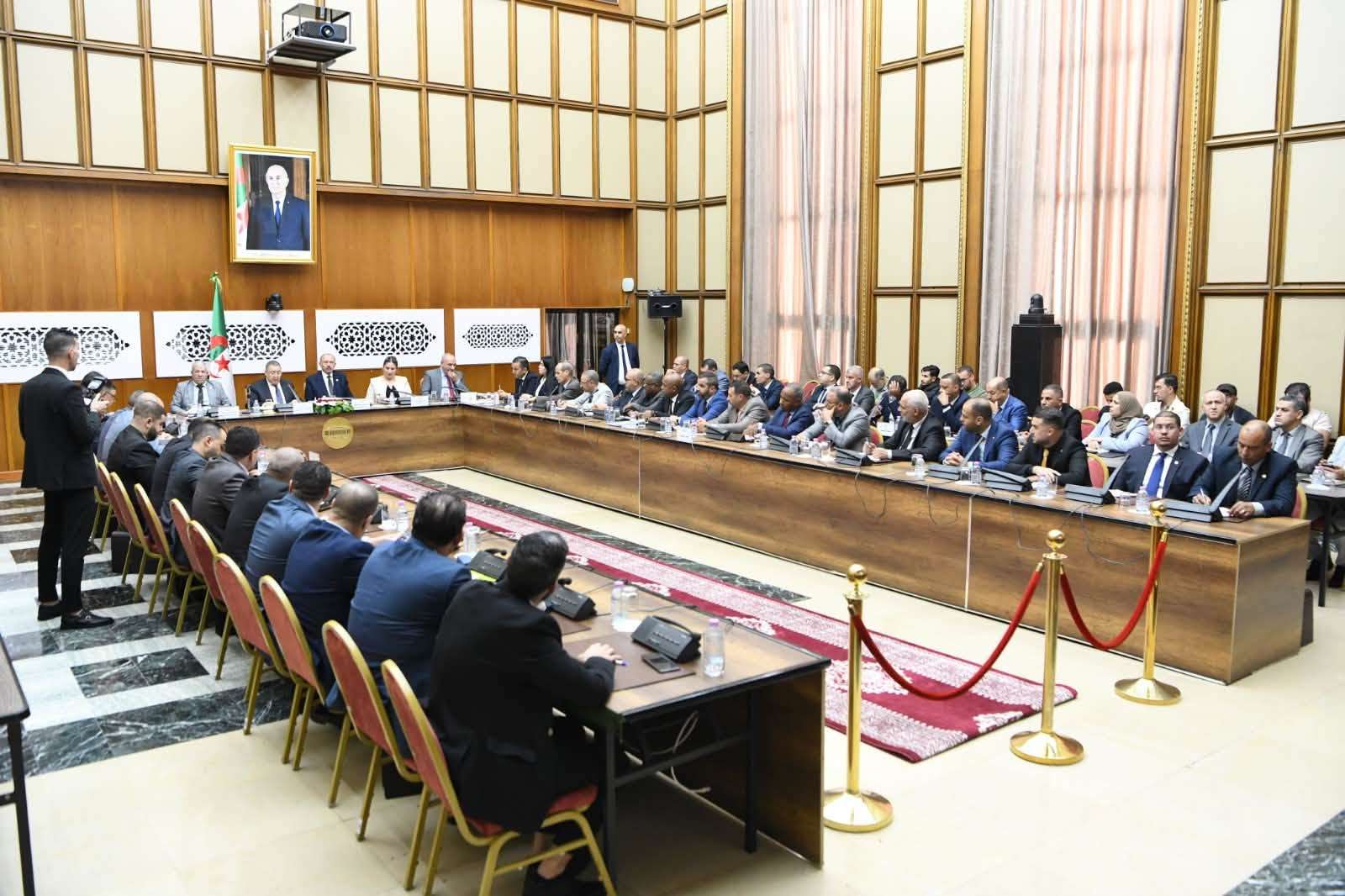 زير الدولة، وزير الداخلية والجماعات المحلية إبراهيم مراد