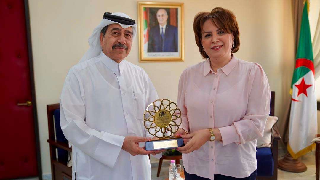 وزيرة الثقافة والفنون، مليكة بن دودة