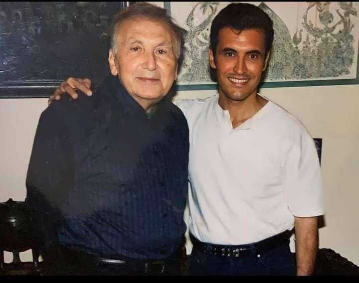 نزار قباني مع كاظم الساهر في لندن عام 1995